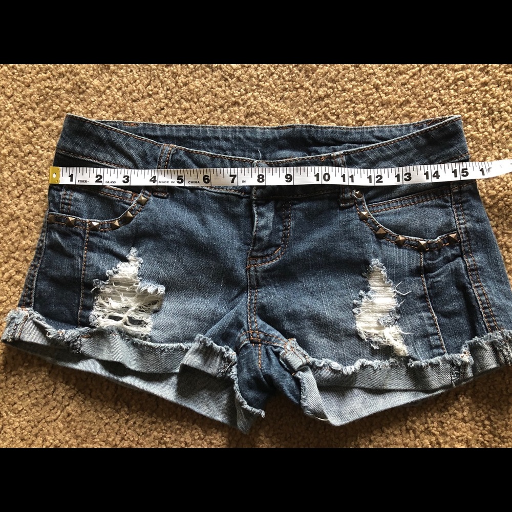 GUC Jean Shorts